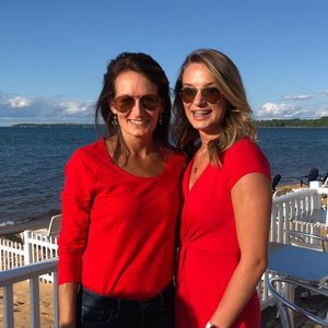 Meet your Posher, Ellen